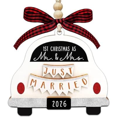 [YXOTJHS] First Christmas Married Ornament 2026, Our First Christmas As Mr and Mrs Christmas Ornament - Bridal Shower Gift, Marriage Gifts, Wedding Gifts for Couples, Gift for Newlyweds